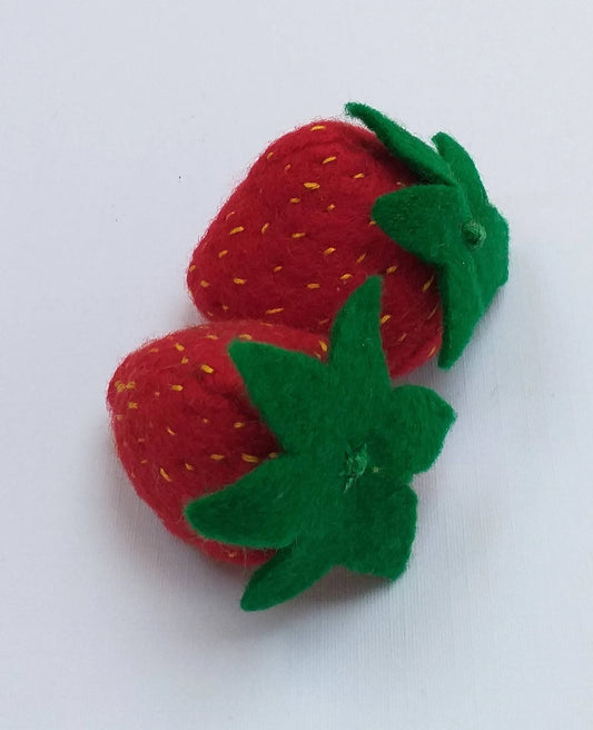Handmade Needle Felted Strawberries Set – Wool Artificial Fruit Home & Play Food Decor