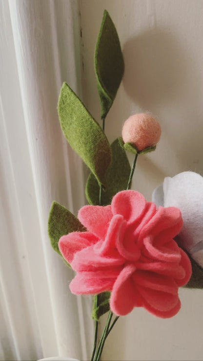 FELT FLOWER BOUQUET No. 007 forever flower bouquet teachers gift housewarming gift office cubicle decor Valentines day Mothers day