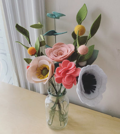 FELT FLOWER BOUQUET No. 007 forever flower bouquet teachers gift housewarming gift office cubicle decor Valentines day Mothers day
