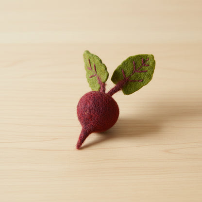 Felted Beetroot great vegetable for kids play kitchens table, Pretend Play, Baby gift, Preschool toy, beet, Montessori teaching aid, decor