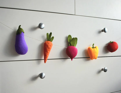 Felt Vegetable Garland: Handmade Veggie Bunting, Nursery Decor