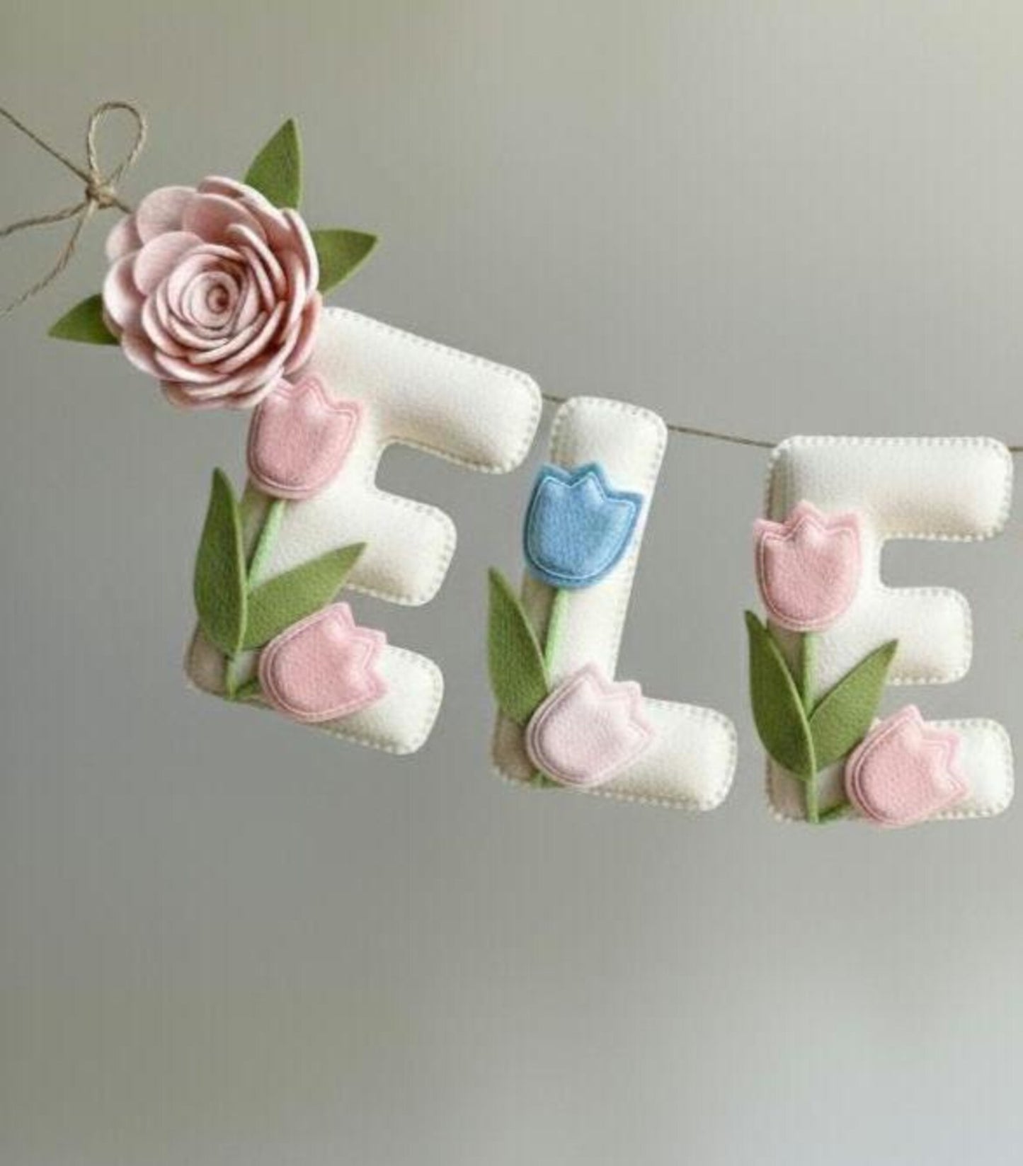 Custom Name Garland , Tulip Flowers Custom Name Decor, Floral Garland, Tulip Felt Name Garland, Tulip Nursery Decoration, Baby Shower Gift