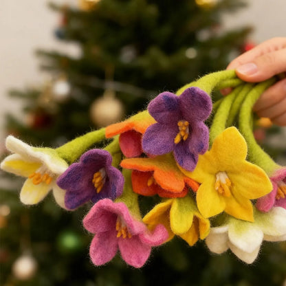 Wool Felt Flower Bouquet, Handmade Felt Flowers, Gift for Mom, Everlasting Home Decor