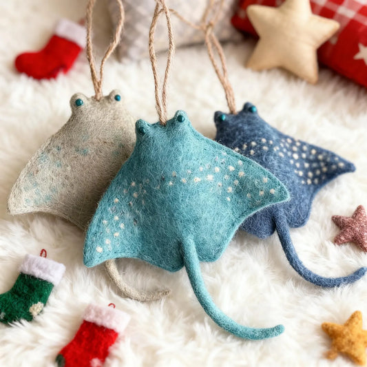 Handcrafted Stingray Felt Ornament | Cute Speckled Manta Ray Hanging Charm | Whimsical Coastal Holiday Tree Decor & Marine Nursery Accent (3 pcs)