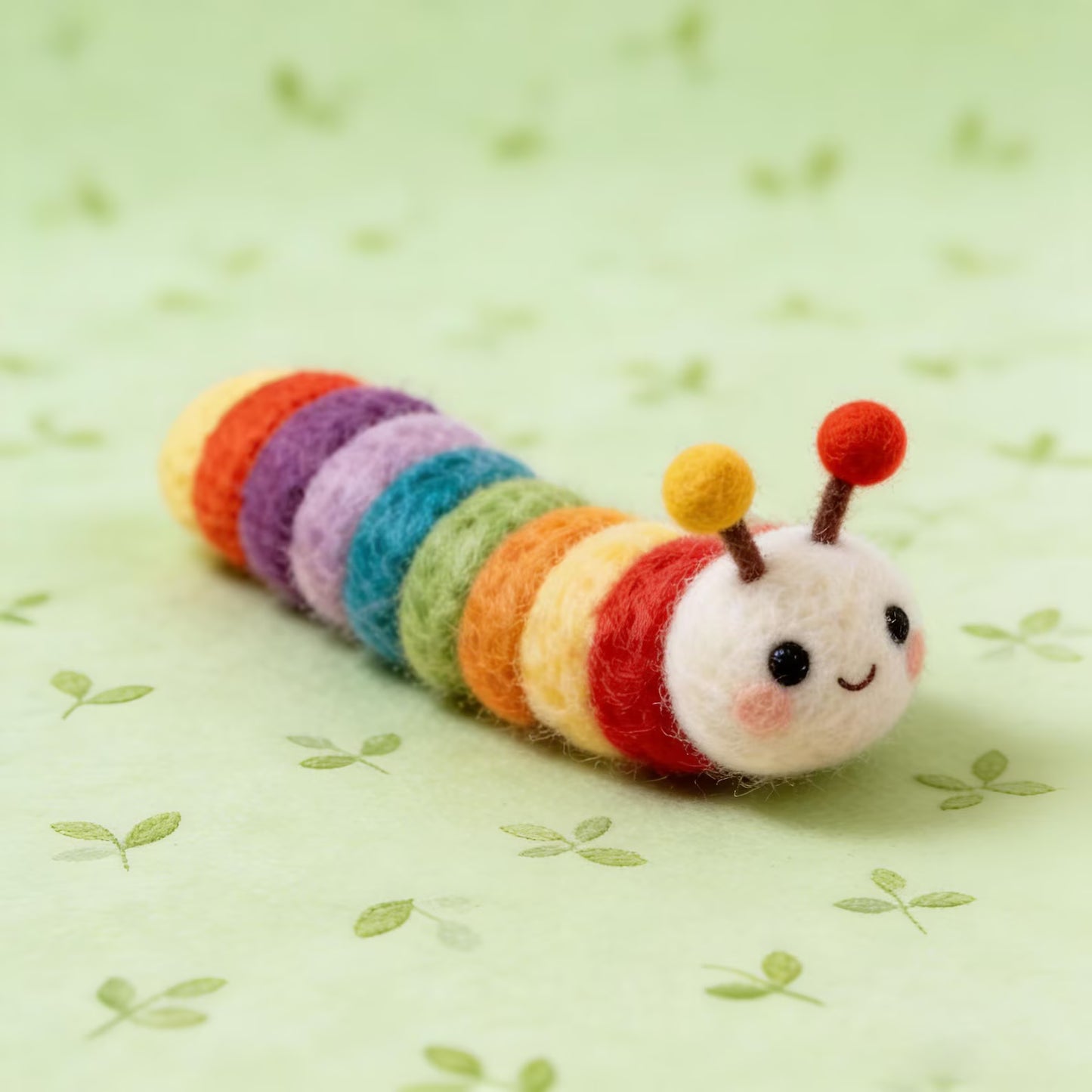 Colourful Caterpillar Wool Felt Crafts, Handmade Wool Felt Animal Shaped Statues, Children's Gifts, Mini Home Decorative Ornaments
