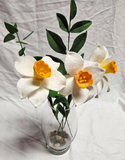 Handmade Felt Daffodils, March Birth Month Flower, Forever Flowers, Home Decor, Gift Bouquet