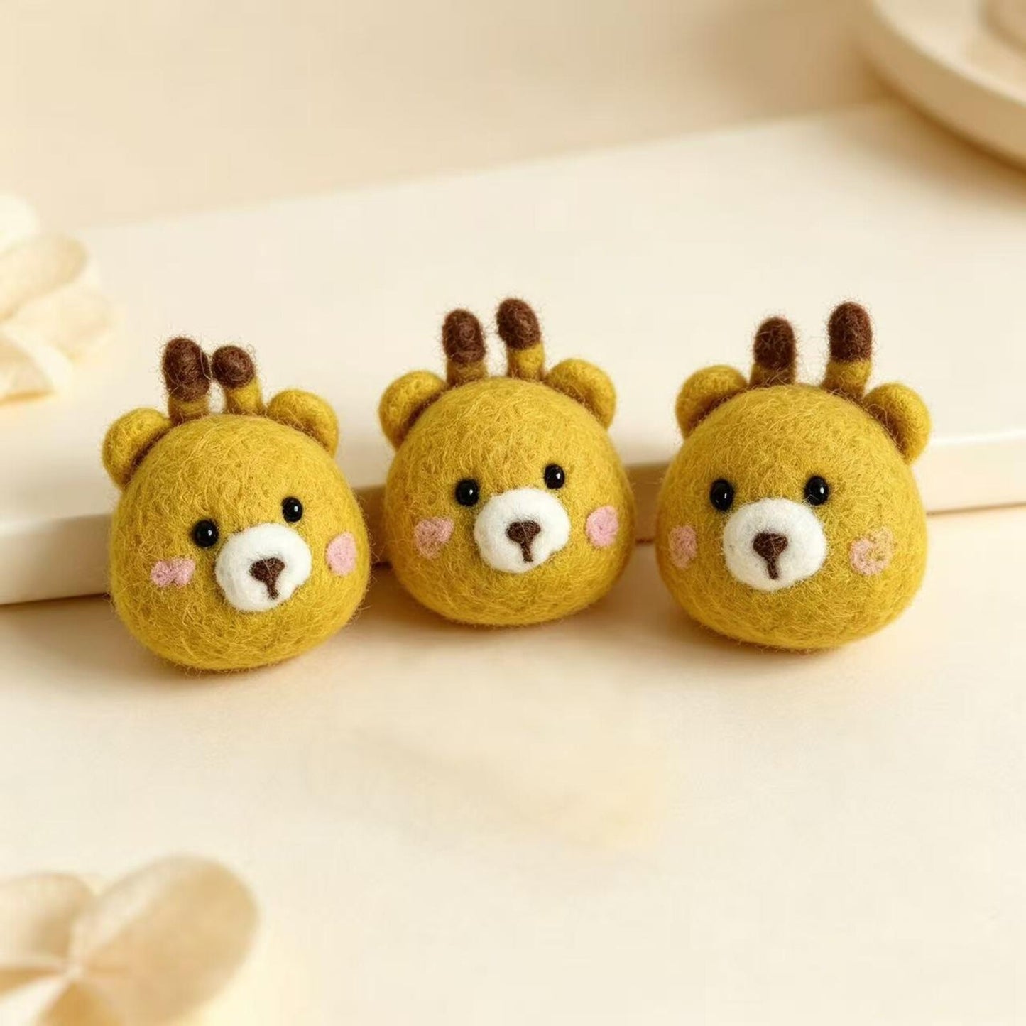 Handmade Needle Felted Animal Brooch Set, Cute felted animal Pins, Whimsical Wool Felt Accessory for Bags, Jackets, Hats & Gift Giving