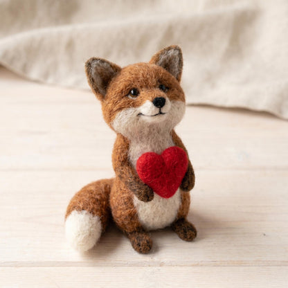 Handmade Felt Fox Holding Heart – Cute Woodland Animal Decor